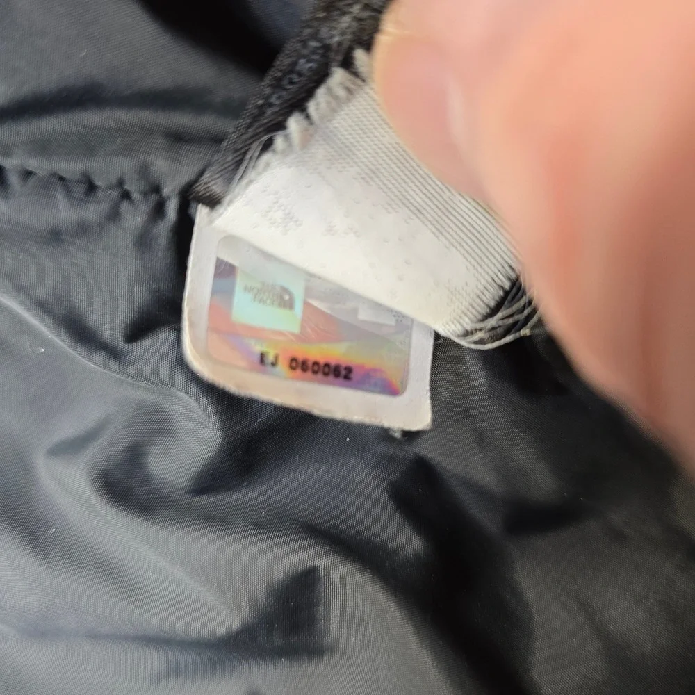 The North Face‎ HyVent Jacket Mens XL Gray Black Insulated Ski Snow Nylon